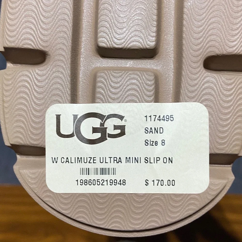 UGG Calimuze Ultra Mini Slip On Sand Suede Platform Lug Sole Boots Women's 8 NWT